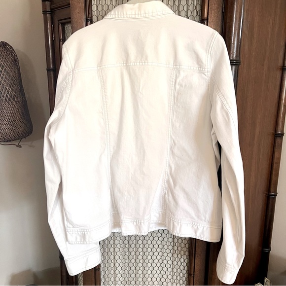 Izod Denim Jean Jacket - Picture 4 of 4